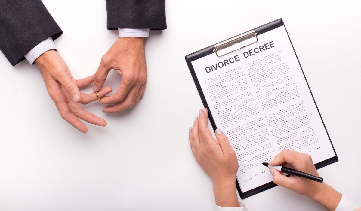 Why a Divorce Lawyer is so Important