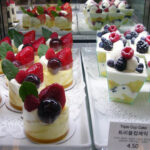 paris baguette cake