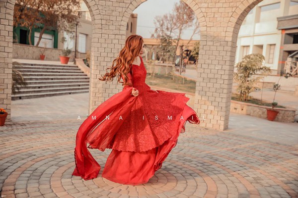 The Timeless Appeal of the Red Mini Dress