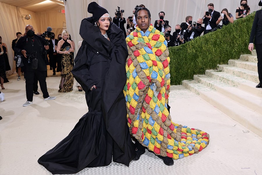Introduction to Avant-Garde Fashion