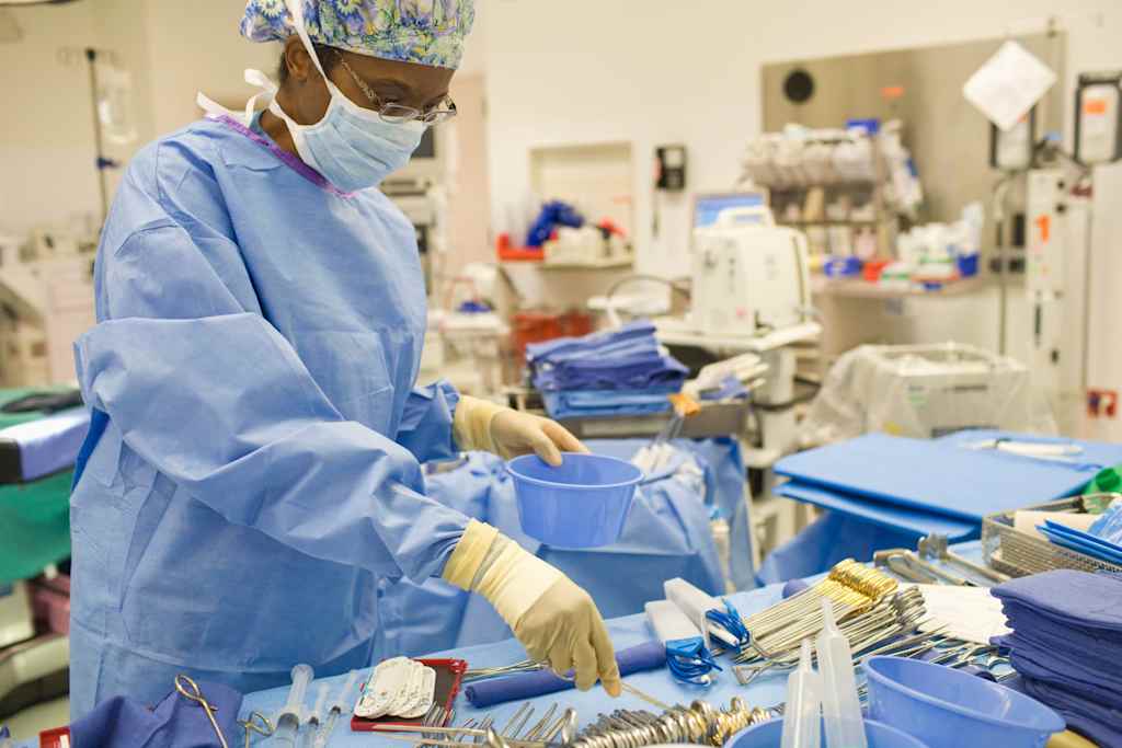 Surgical Tech Salary: A Complete Guide to Earnings, Growth, and Career Potential